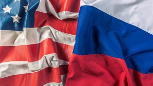 Flaggen_USA_Russland.jpg