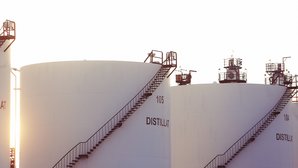 Distillate_-oil_storage_tank.jpg